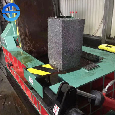 1600KN μέγεθος 300*300mm δεμάτων πίεσης πρέσα παλιοσίδερου