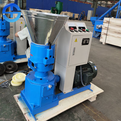 Ηλεκτρική μηχανή 200kg/H 300kg/H σβόλων βιομαζών 7.5kw προσανατολισμένη προς τη μηχανή